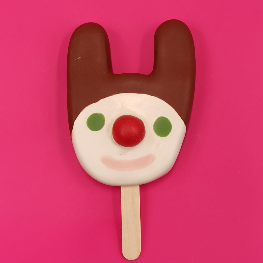 Rabbit popsicle pretending to be Classic choco Ears (nice try bunny!)